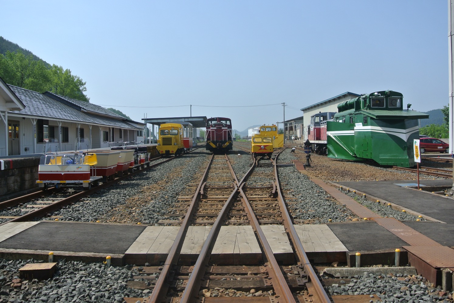 旧小坂鉱山鉄道小坂駅本屋及びプラットホーム