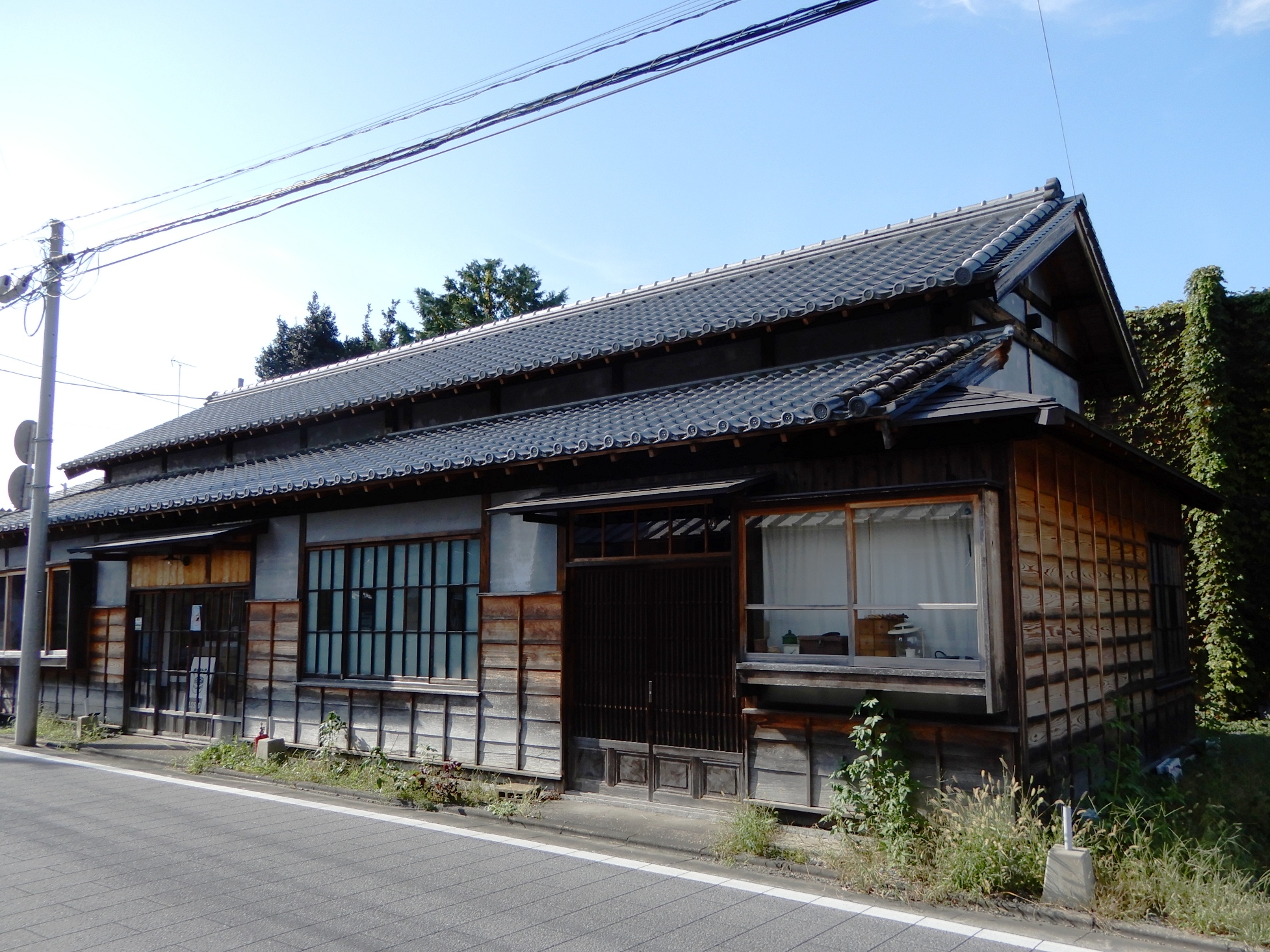 喫茶トアル（旧織物物産売買所）